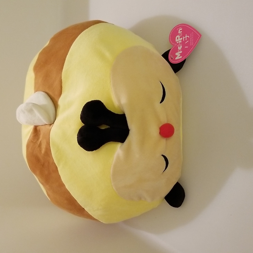 Mochipuni Bee Plush